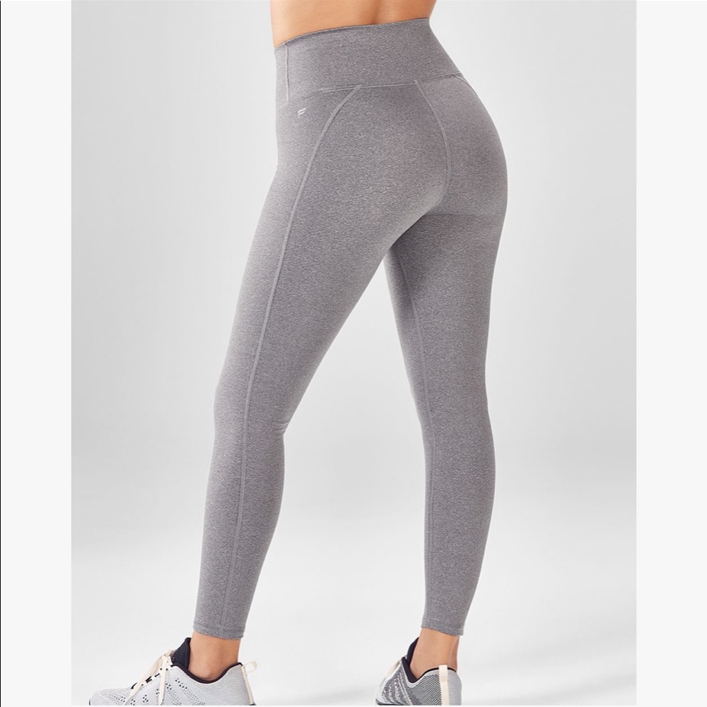Fabletics High Waited Powerhold 7/8 Leggings